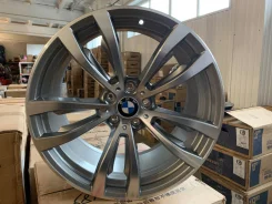 BMW. 10.0/11.0x20", 5x120, ET40/37, �� 74,1���. ����