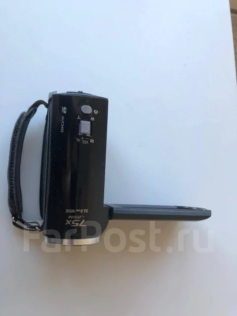 Panasonic HC-V100. 8 - 8.9 �� ����