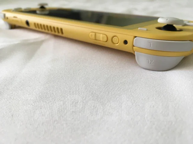 Nintendo Switch Lite ����