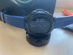Samsung Gear Sport ����