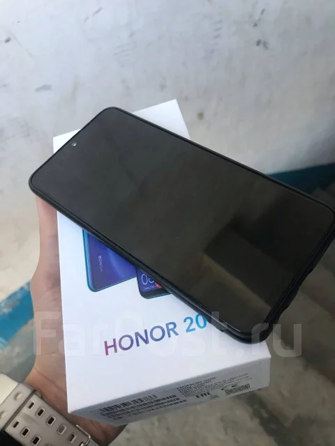 Honor 20S. �/�, ������, 3G, 4G LTE, Dual-SIM, ����������, NFC ����