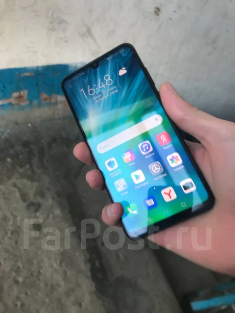 Honor 20S. �/�, ������, 3G, 4G LTE, Dual-SIM, ����������, NFC ����