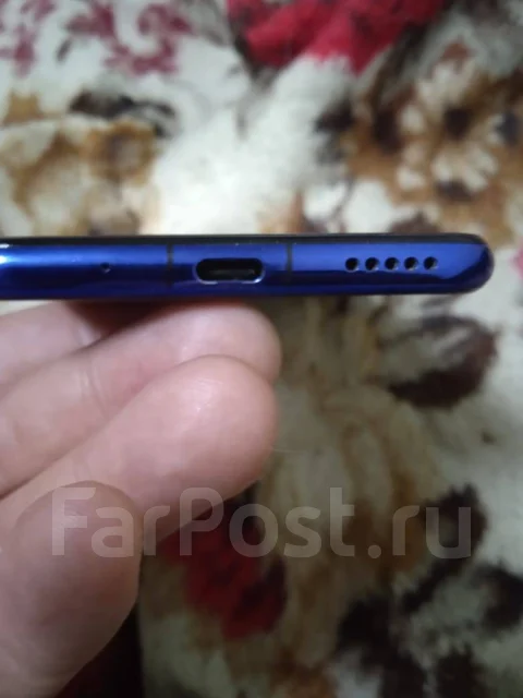 Honor 20. �/�, 3G, 4G LTE, Dual-SIM, ����������, NFC ����