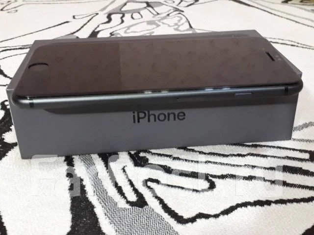 Apple iPhone 8 Plus. �/�, �����, 3G, 4G LTE, ����������, NFC ����