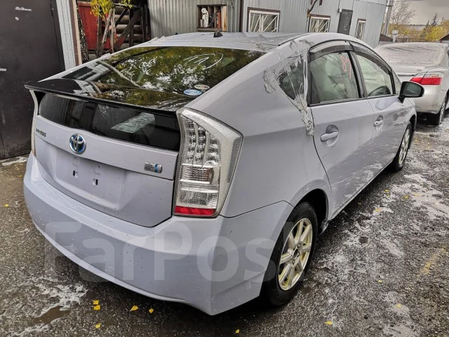 Toyota Prius. ZVW30, 2ZRFXE ����