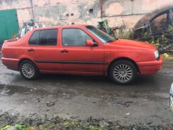 Volkswagen Vento. 2E ����