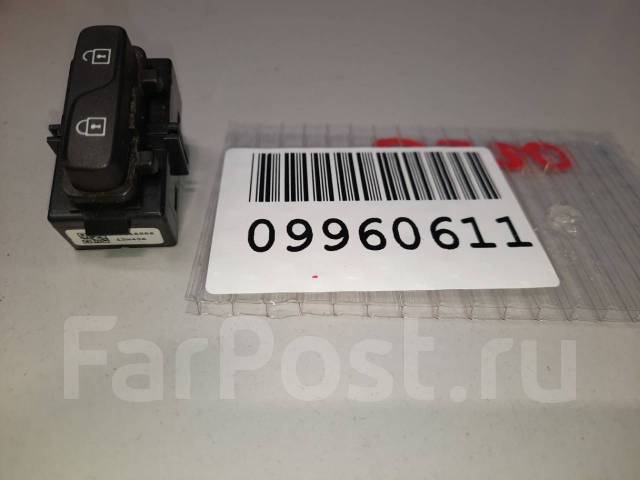 Кнопка центрального замка Volvo V70 2007-2016 [31318988] купить в ...