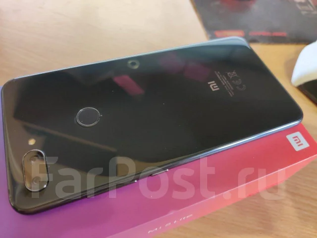 Xiaomi Mi8 Lite. �/�, ������, 3G, 4G LTE, Dual-SIM, ���������� ����