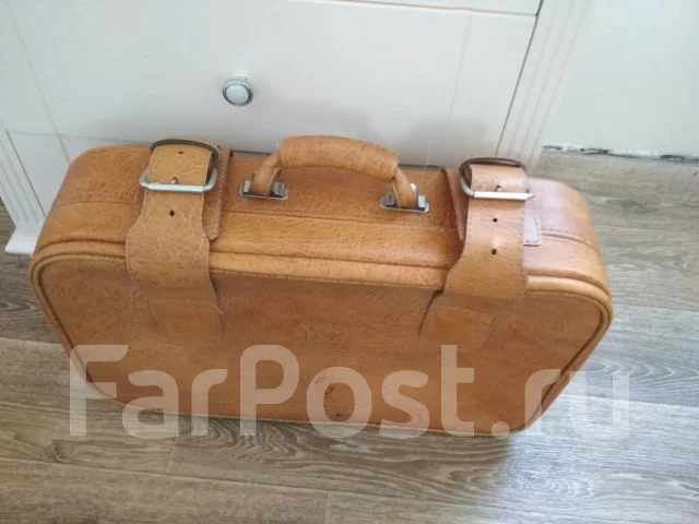Суппорт в чемодане