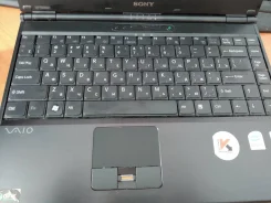 Sony VAIO VGN. 13", 2,2����, ��� 2048 ��, WiFi, Bluetooth ����
