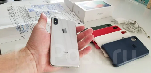 Apple iPhone X. �/�, �����������, 4G LTE, ����������, NFC ����
