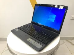 Acer Aspire 5739G. 15", ��� 4 ��, ���� 320���, WiFi: 1, Bluetooth: 1 ����