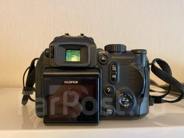 Fujifilm FinePix S9600. 9 - 9.9 ��, ���: 10� ����