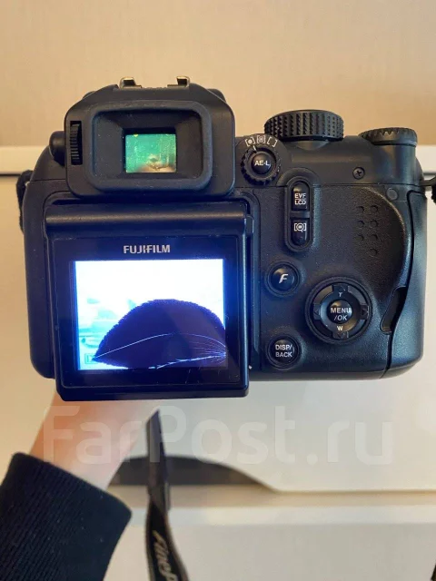 Fujifilm FinePix S9600. 9 - 9.9 ��, ���: 10� ����