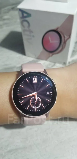Samsung Galaxy Watch Active2 ����