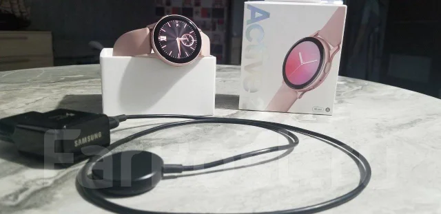 Samsung Galaxy Watch Active2 ����