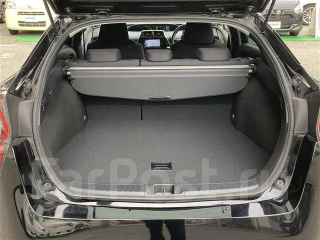Toyota Prius. ��������, 4wd, 1.8 (98��.�.), ������, �/�. ��� ����� �� ������������ ����