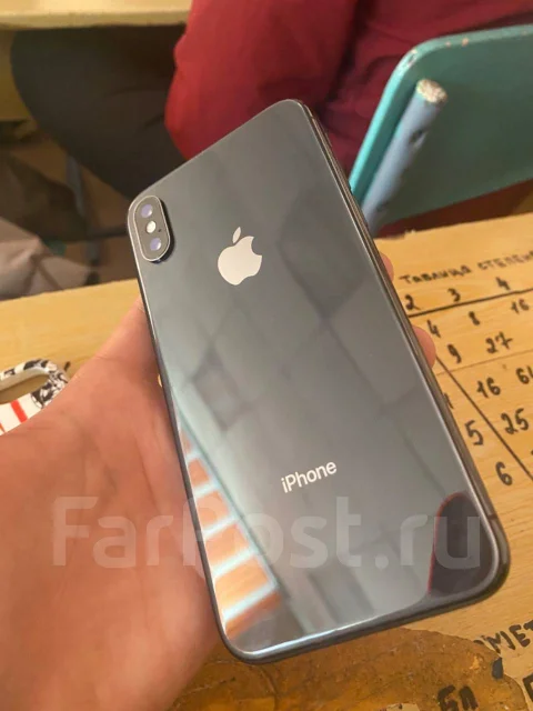 Apple iPhone X. �/�, ������, 3G, 4G LTE, ����������, ���������, NFC ����