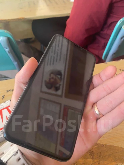 Apple iPhone X. �/�, ������, 3G, 4G LTE, ����������, ���������, NFC ����