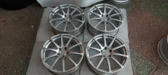 Kreutzer Series Xi. 8.0x18", 5x114.3, ET38 ����
