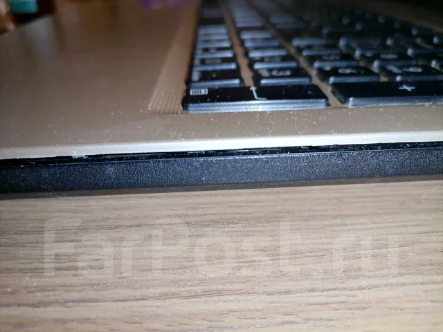 Asus X540S. 15.6", 1,6����, ��� 2048 ��, ���� 500���, WiFi: 1, Bluetooth: 1, ����������� �� 3��. ����