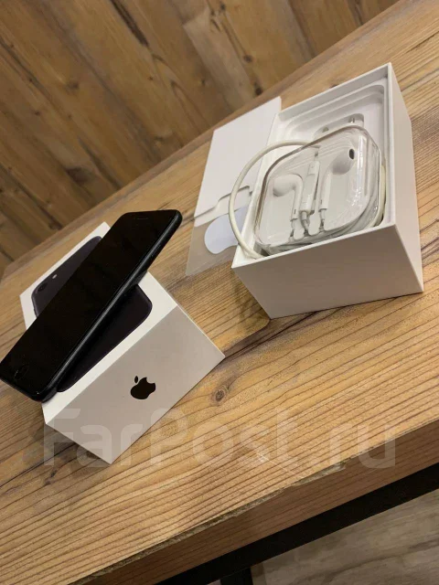 Apple iPhone 7. �/�, ������, 3G, 4G LTE ����
