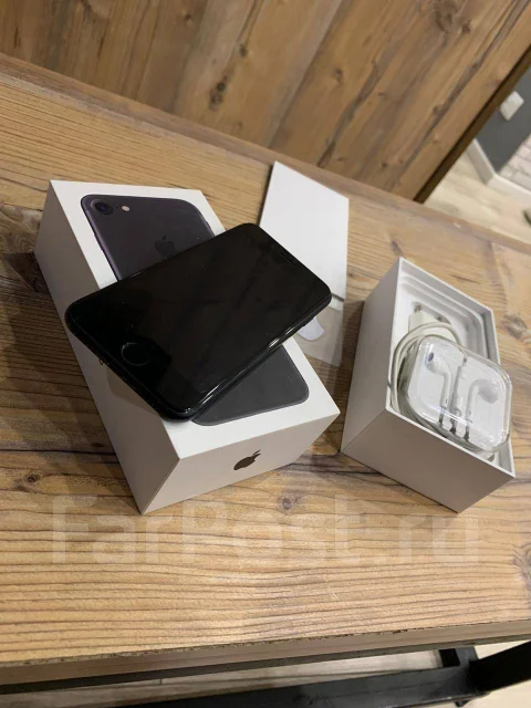 Apple iPhone 7. �/�, ������, 3G, 4G LTE ����