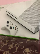 Microsoft Xbox One S ����