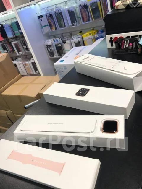 Apple Watch Series 5. GPS ����