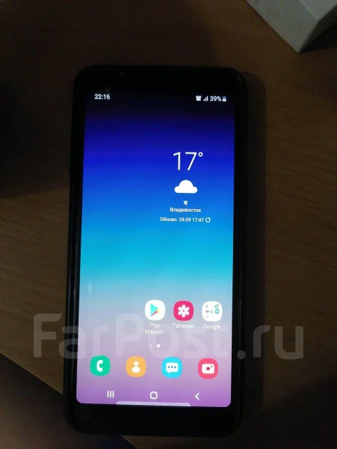 Samsung Galaxy A8 2018. �/�, ������, 4G LTE, Dual-SIM, NFC ����