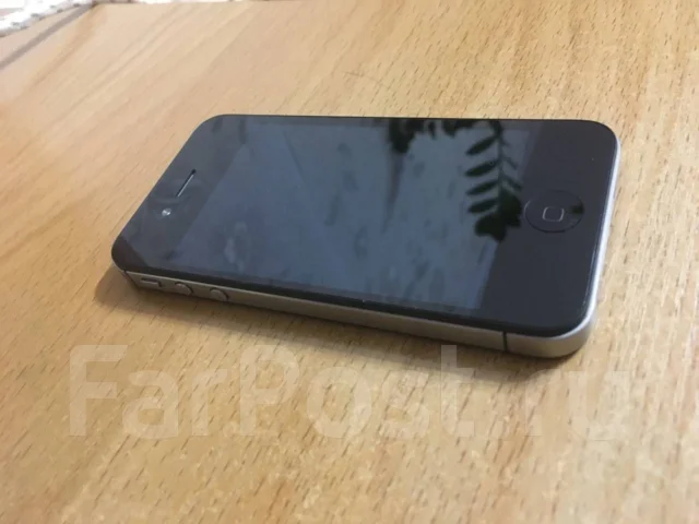 Apple iPhone 4s. �/� ����