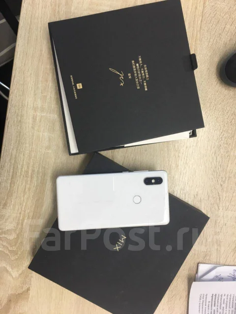 Xiaomi Mi Mix 2S. �/�, 4G LTE, Dual-SIM, NFC ����