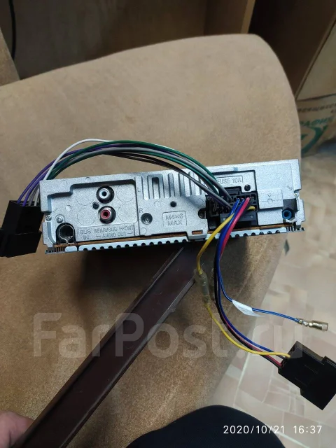 Sony CDX-GT47UE ����