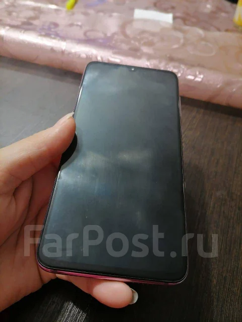 Xiaomi Mi9. �/�, ����������, 4G LTE, Dual-SIM, ����������, NFC ����