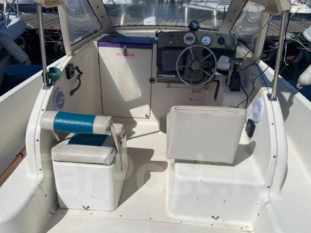 Yamaha FC-23. 1998 ���, ����� 7,5��., ��������� ���������, 115��.�., ������ ����