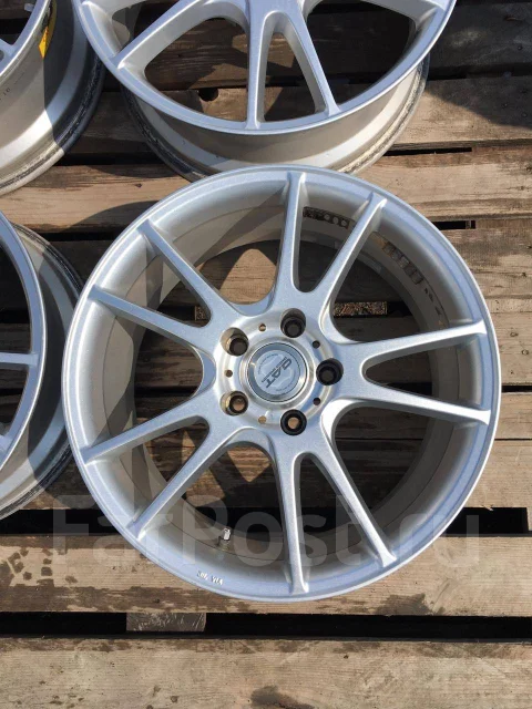 Melber. 7.0x17", 5x114.3, ET43, �� 73���. ����