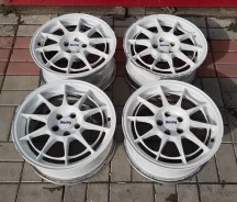 Enkei NT03. 7.0x16", 5x100, ET35 ����