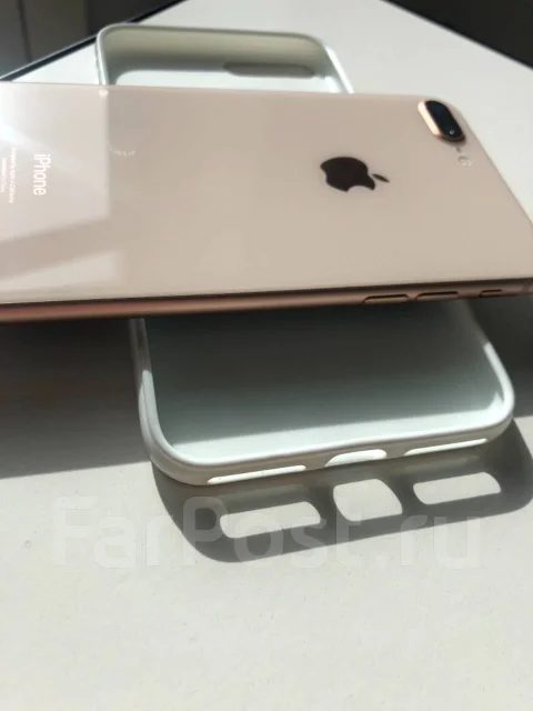 Apple iPhone 8 Plus. �����, �������, �������, 3G, 4G LTE, ����������, NFC ����
