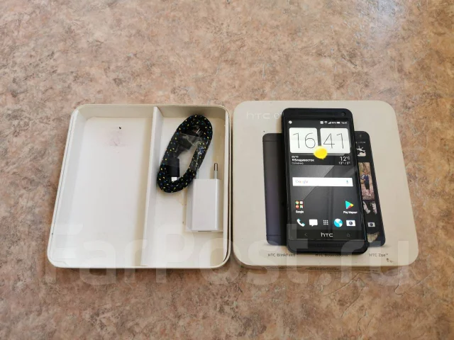 HTC One M7. �/�, ������, 3G, 4G LTE, NFC ����