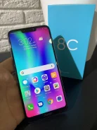 Honor 8C. �/� ����