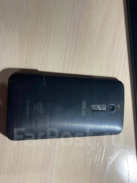 Asus ZenFone 2. �/�, 3G, Dual-SIM ����