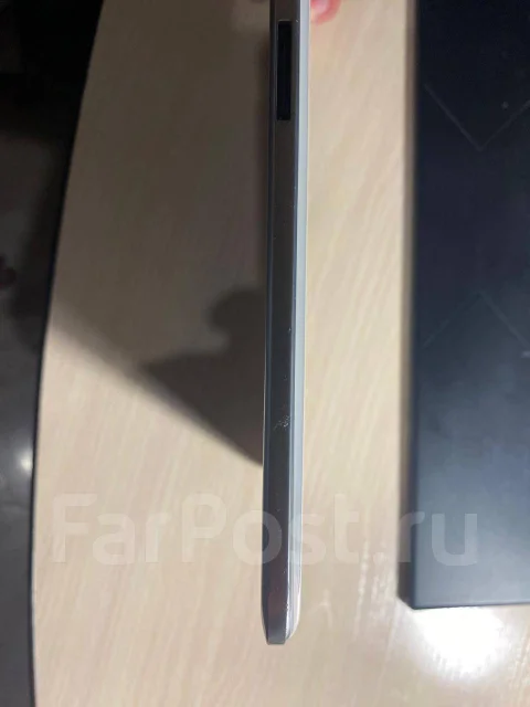 Asus ZenFone 2. �/�, 3G, Dual-SIM ����
