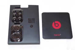 Beats X ����