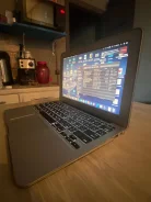 Apple MacBook Air 11 2013 Mid. 11", 1,3����, ��� 4 ��, ���� 128���, WiFi, ����������� �� 4��. ����