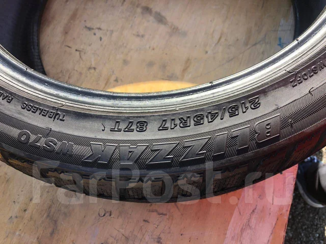 Bridgestone Blizzak WS-70. ������, ��� �����, 2013 ���, �/�, ����� 30 % ����