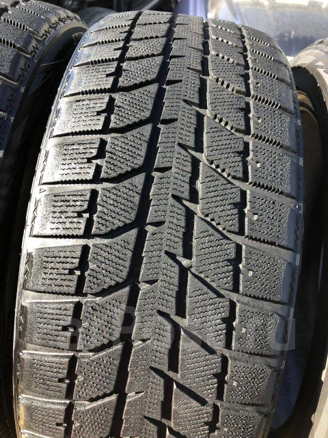 Bridgestone Blizzak WS-70. ������, ��� �����, 2013 ���, �/�, ����� 30 % ����