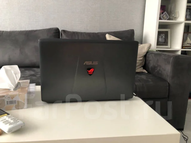 Asus ROG GL752VW. 17.3", 3,5����, ��� 8 ��, ���� 1 100���, WiFi: 1, Bluetooth: 1, ����������� �� 3��. ����