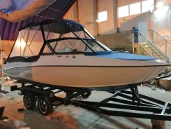 Yamaha LS-20. 2000 ���, ����� 6,2��., ��������� ������������, 270��.�., ������ ����