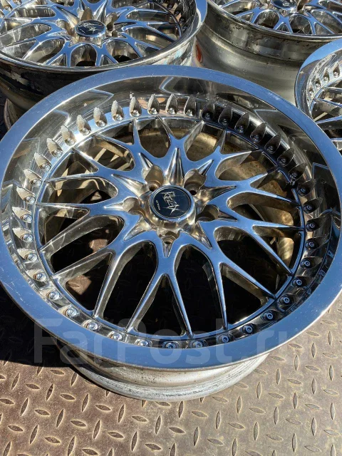 Work Rezax. 8.5/9.5xR18", 5x114.3, ET32/32 ����