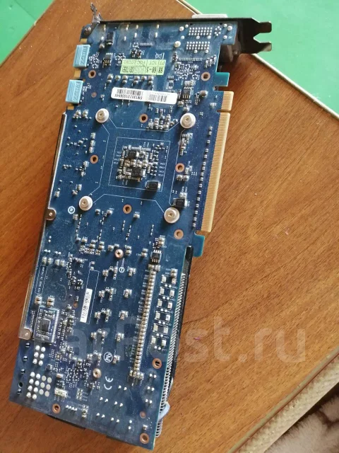 GeForce GTX 670 ����